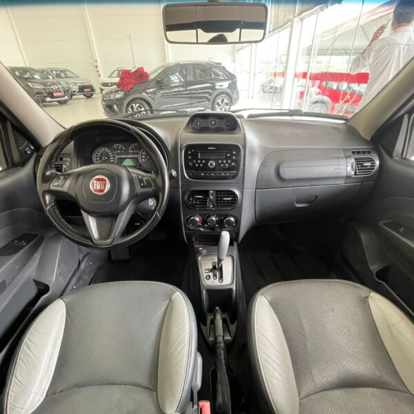 Fiat - Strada Adventure Ext. 1.8  Dual. Flex CD - Image 9