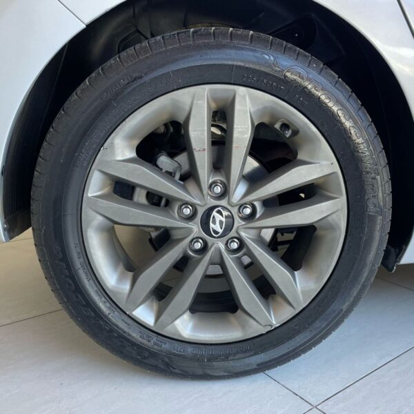Hyundai - i30 1.8 16V Aut. 5p - Image 17