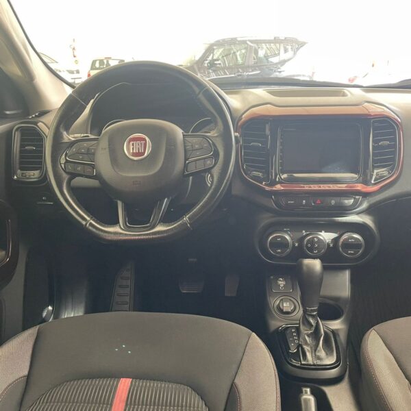 Fiat - Toro Freedom 1.8 16V Flex Aut. - Image 10