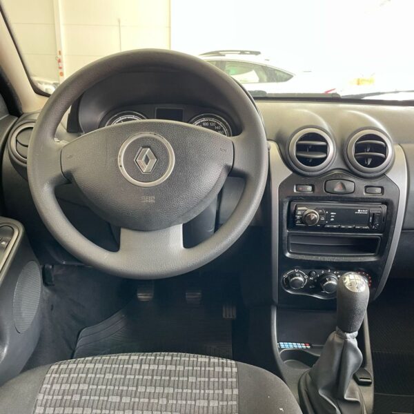 Renault - SANDERO Expression Hi-Flex 1.0 16V 5p - Image 10