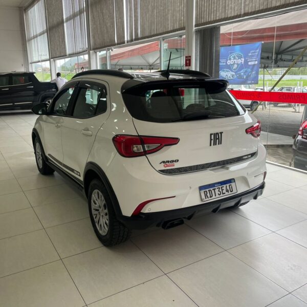 Fiat - ARGO TREKKING 1.3 8V Flex - Image 6