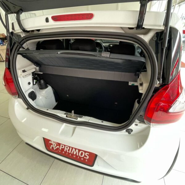 Fiat - MOBI LIKE 1.0 Fire Flex 5p. - Image 8