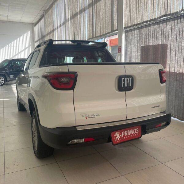 Fiat - Toro Freedom 1.8 16V Flex Aut. - Image 6