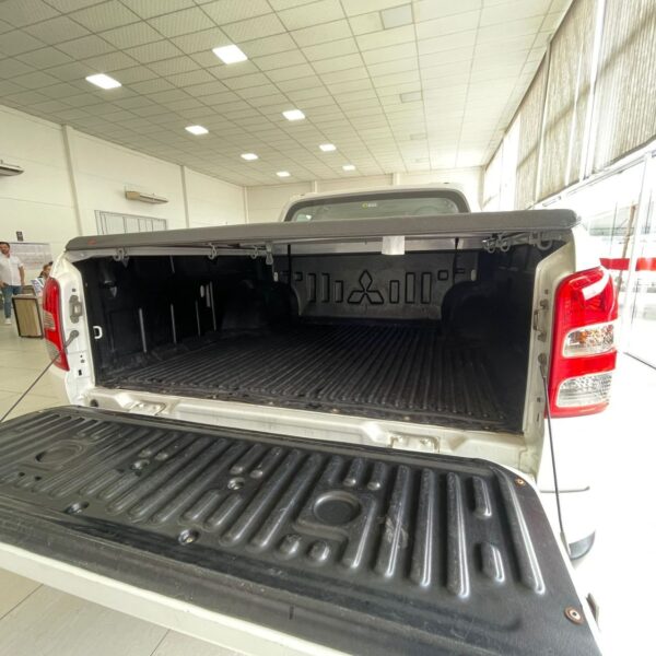 L200 Triton Sport GLS 2.4 CD Diesel Aut. - Image 7