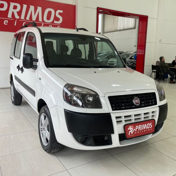 Doblo ESSENCE 1.8 Flex 16V 5p - Image 3
