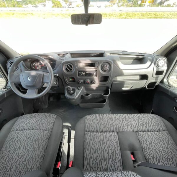 Master 2.3 dCi Executive Longo 16L Dies - Image 8