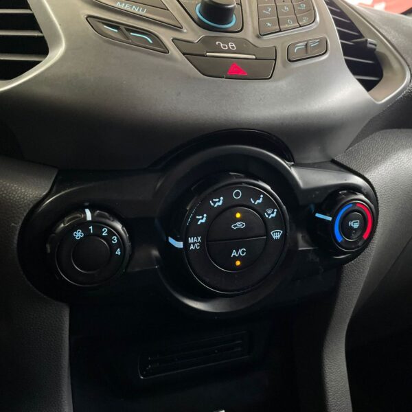 EcoSport SE 1.6 16V Flex 5p Mec. - Imagem 12