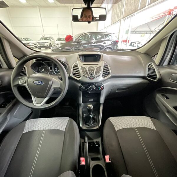 EcoSport SE 1.6 16V Flex 5p Mec. - Imagem 8