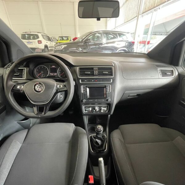 Fox RUN 1.6 Flex 8V 5p - Imagem 8