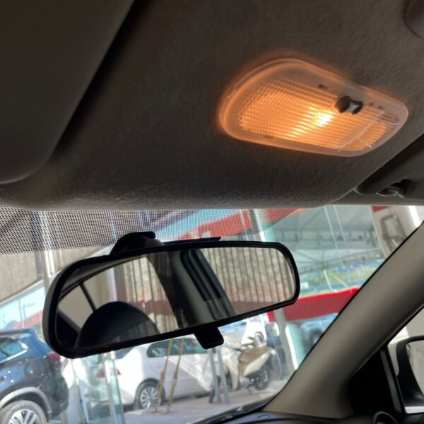 VERSA SL 1.6 16V FlexStart 4p Aut. - Imagem 14