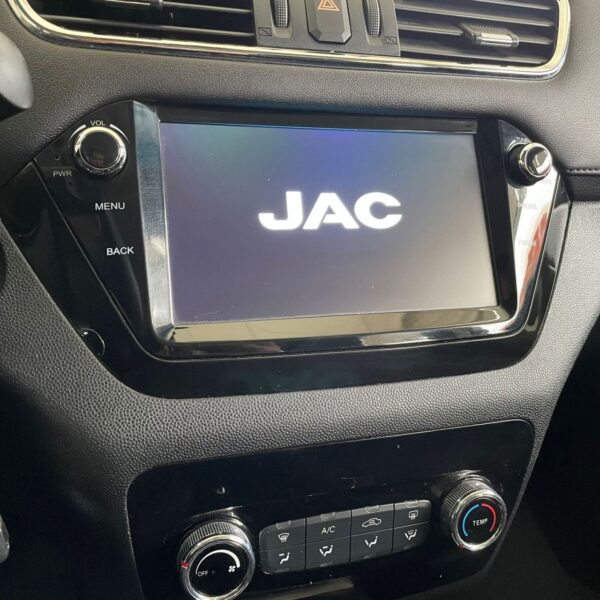T40 1.5 JET Flex 16V 5p Mec. - Image 13