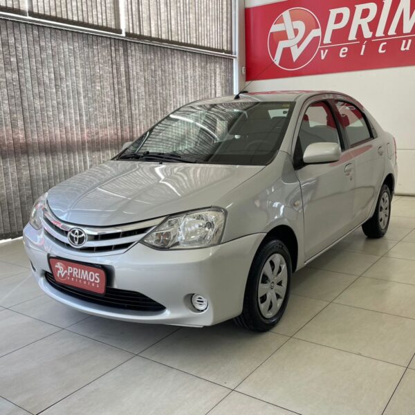 ETIOS XS Sedan1.5 Flex 16V 4p Mec. - Imagem 4