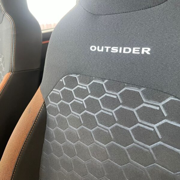 KWID OUTSIDER 1.0 Flex 12V 5p Mec. - Imagem 12