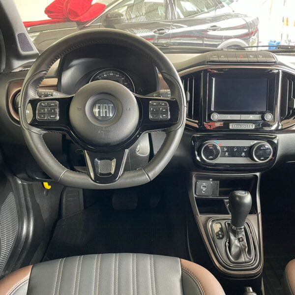 Strada Ranch 1.3 Flex 8V CD Aut. - Imagem 8