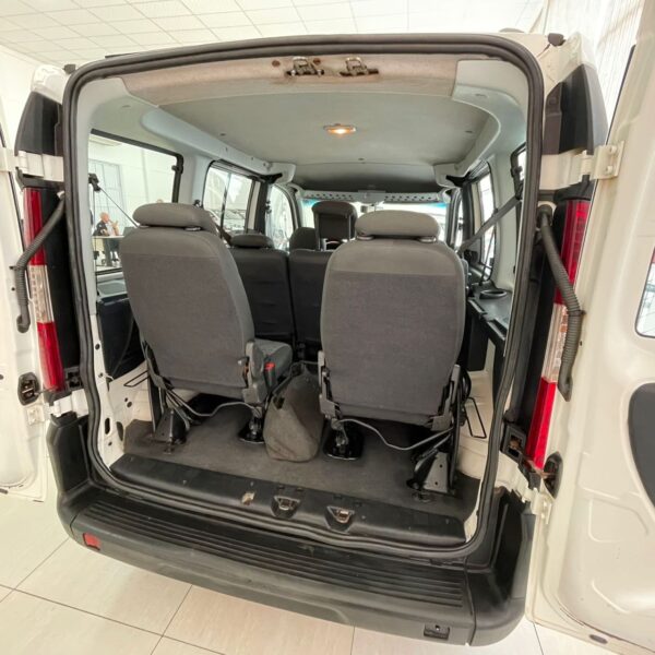 Doblo ESSENCE 1.8 Flex 16V 5p - Imagem 7