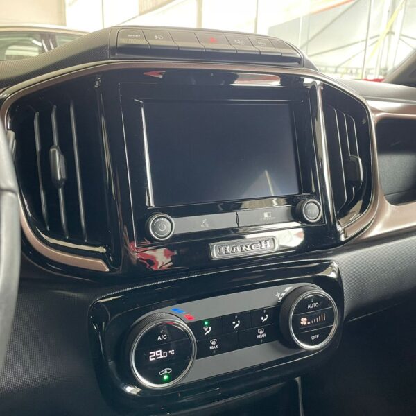 Strada Ranch 1.3 Flex 8V CD Aut. - Imagem 13