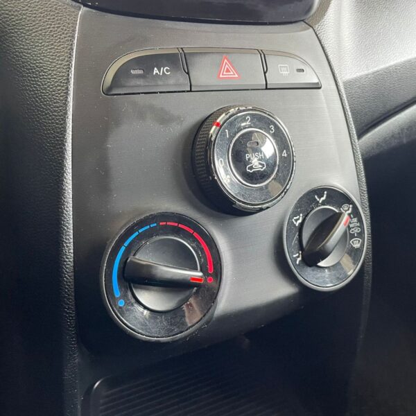 HB20 C. C.Plus C.Style 1.6 Flex 16V Mec. - Imagem 14