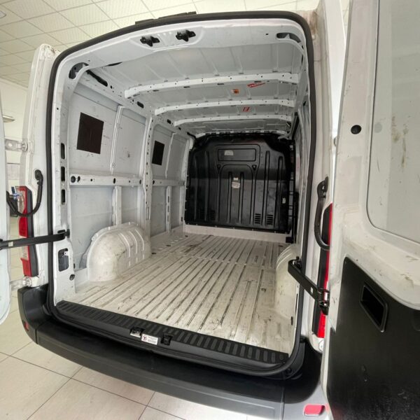 Master 2.3 dCi Furgao 16V Diesel - Imagem 7