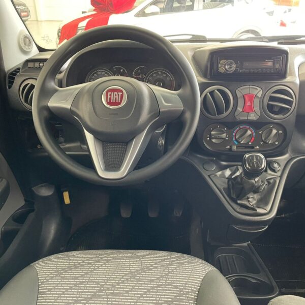 Doblo ESSENCE 1.8 Flex 16V 5p - Imagem 9