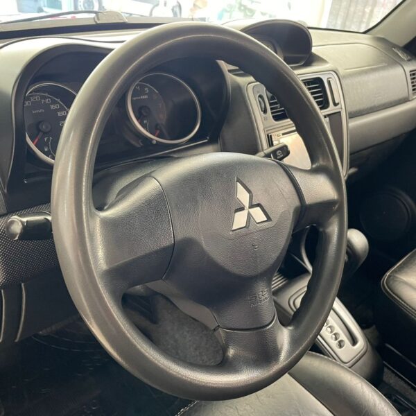 Pajero TR4 2.0  2.0 Flex 16V 4x4 Aut. - Imagem 10