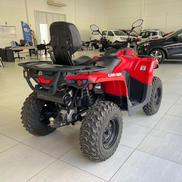 can-am Outlander MAX 570 4X4 Quadriciclo - Imagem 6