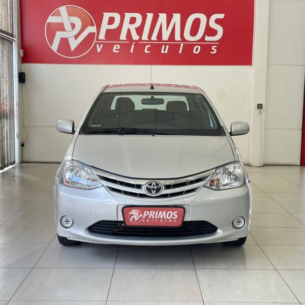ETIOS XS Sedan1.5 Flex 16V 4p Mec. - Imagem 2