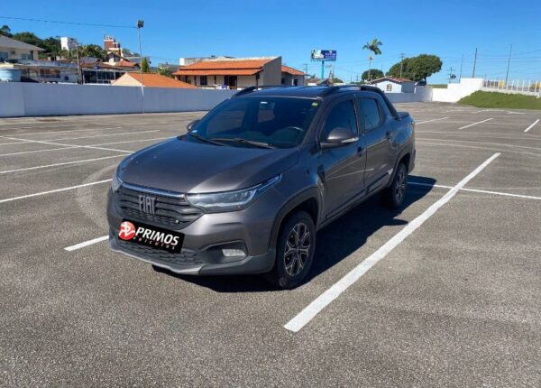 Strada Volcano 1.3 Flex 8V CD