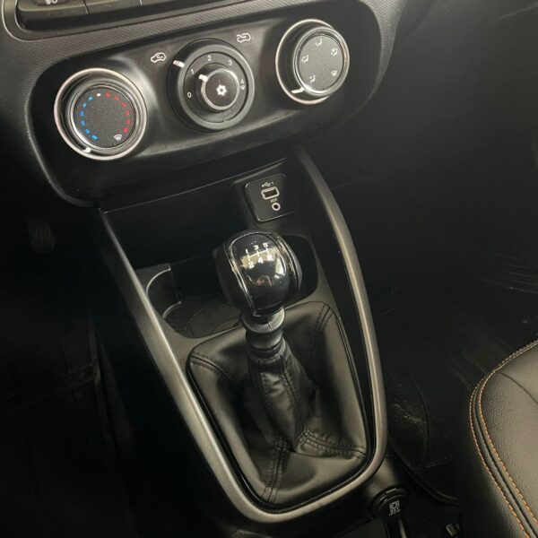 ARGO TREKKING 1.3 8V Flex - Imagem 14