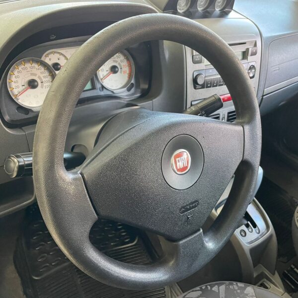 Palio Week.Adv.LOCK.Dualogic 1.8 Flex - Imagem 8