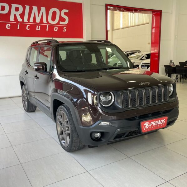 Renegade Limited 1.8 4x2 Flex 16V Aut. - Imagem 3