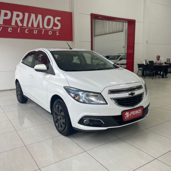 ONIX HATCH LT 1.4 8V FlexPower 5p Mec. - Imagem 3