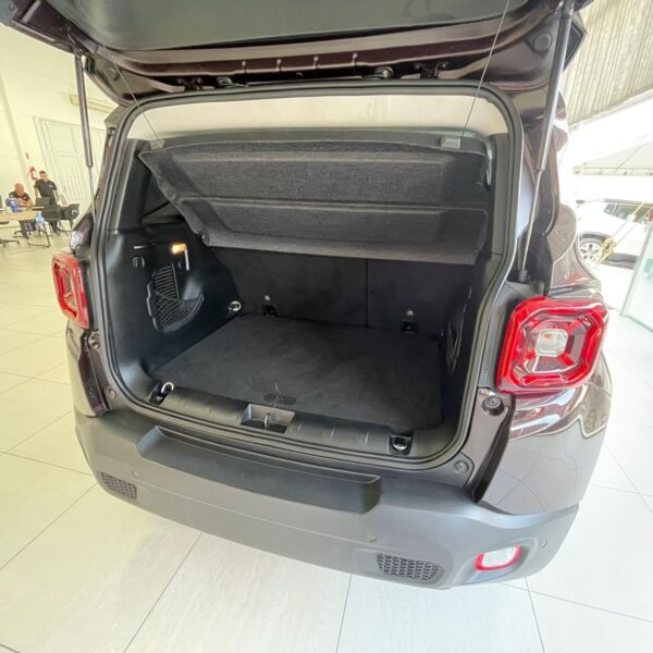 Renegade Limited 1.8 4x2 Flex 16V Aut. - Imagem 7