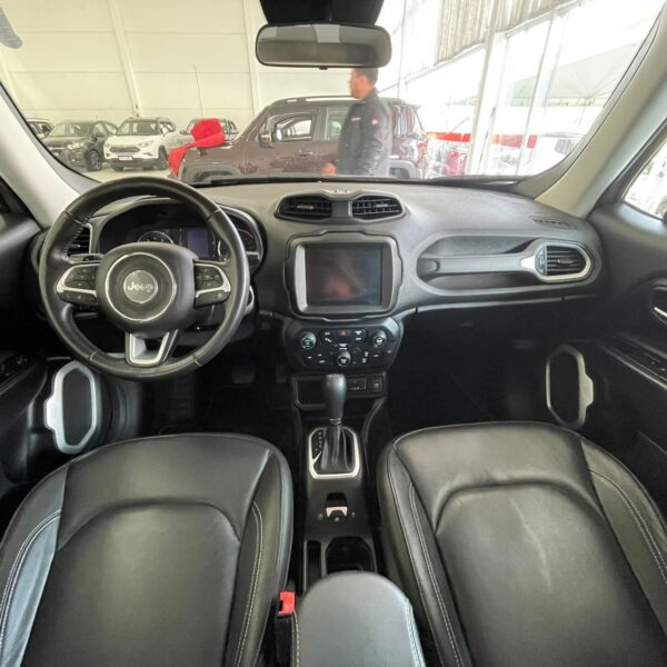 Renegade Longitude 1.8 4x2 Flex 16V Aut. - Imagem 8