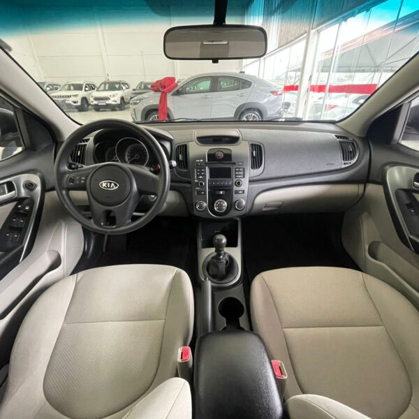 Cerato 1.6 16V Mec. - Imagem 8