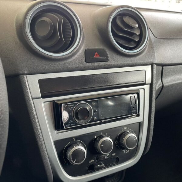 Saveiro 1.6 Mi Total Flex 8V CE - Imagem 12