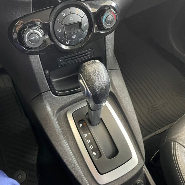 Fiesta TIT. TIT.Plus 1.6 16V Flex Aut. - Imagem 13