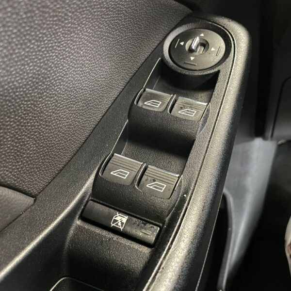 Fiesta TIT. TIT.Plus 1.6 16V Flex Aut. - Imagem 11