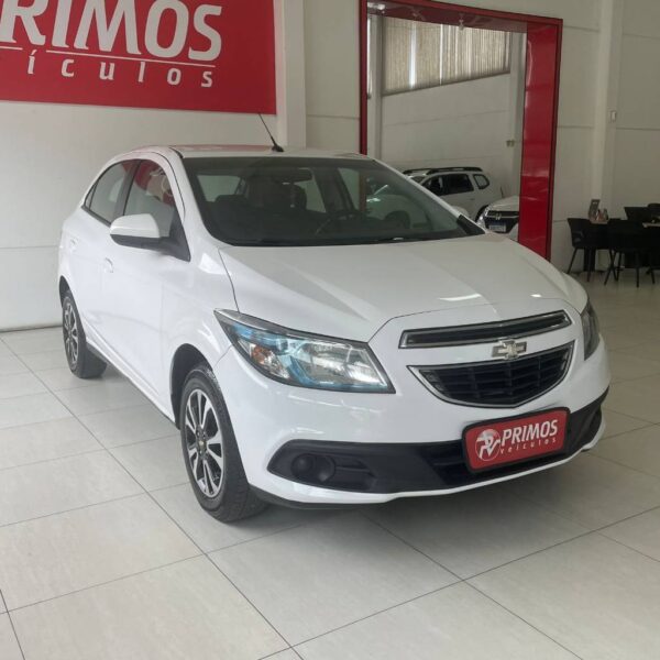 ONIX HATCH LT 1.4 8V FlexPower 5p Mec. - Imagem 3