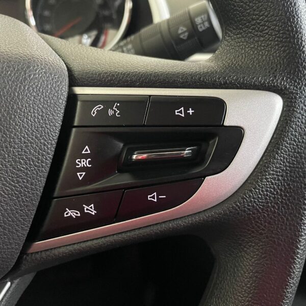 TRACKER LT 1.0 Turbo 12V Flex Aut. - Imagem 15