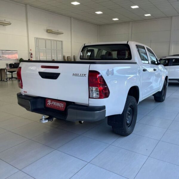 Hilux CD 4x4 2.8 Diesel Mec. - Imagem 6