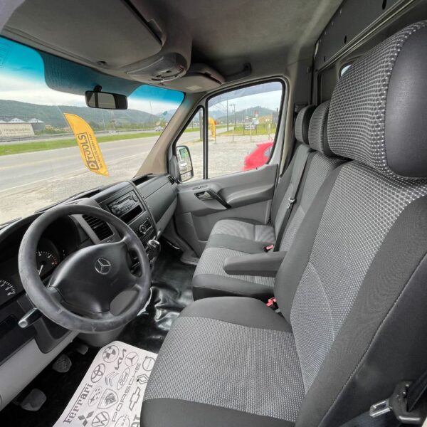 Sprinter 311 Furgao Longo Teto alto Dies - Imagem 10