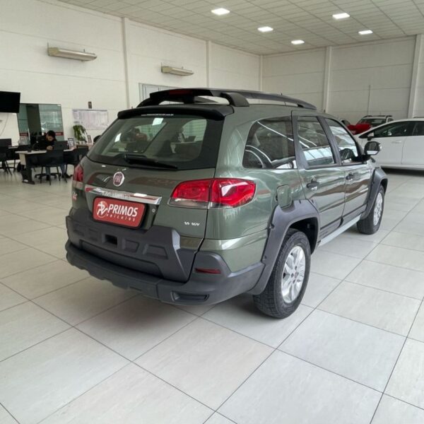 Palio Week. Adv. Dualogic 1.8 Flex - Imagem 6