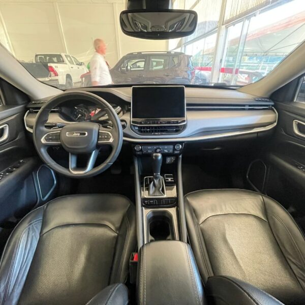 COMPASS LONG. T270 1.3 TB 4x2 Flex Aut. - Imagem 8