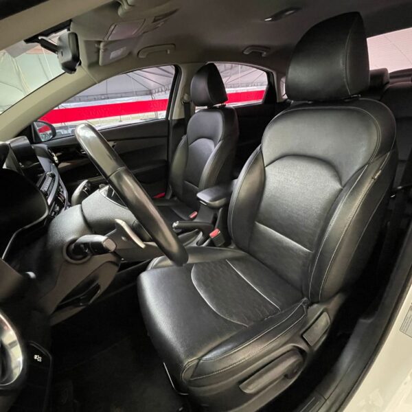 Cerato SX 2.0 16V Flex Aut. - Imagem 11