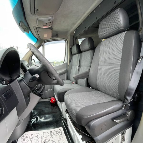 Sprinter 311 Furgao Longo Teto alto Dies - Imagem 9