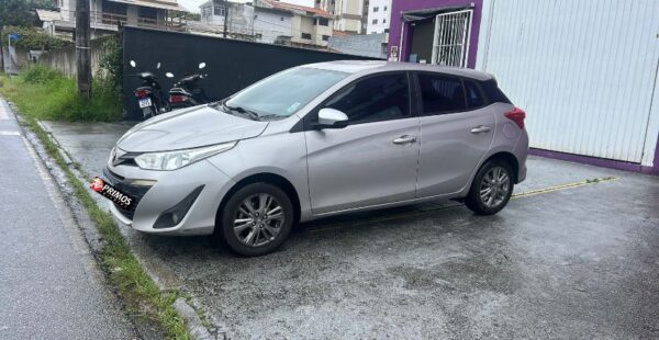 YARIS XL Plus Con. 1.5 Flex 16V 5p Aut. - Imagem 2
