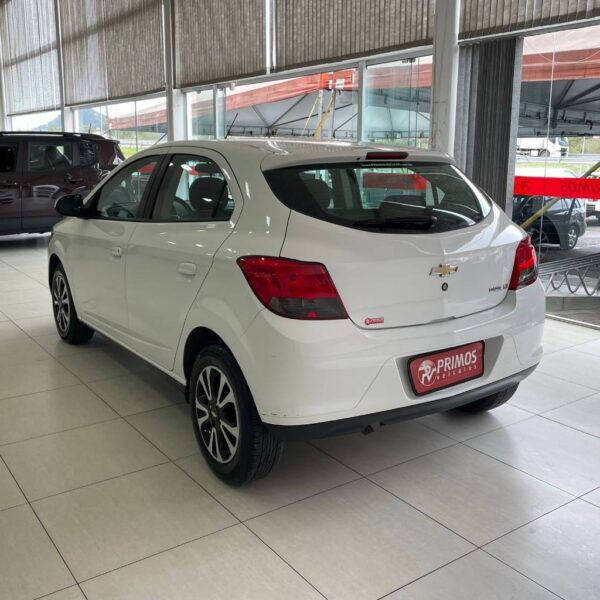 ONIX HATCH LT 1.4 8V FlexPower 5p Mec. - Imagem 6
