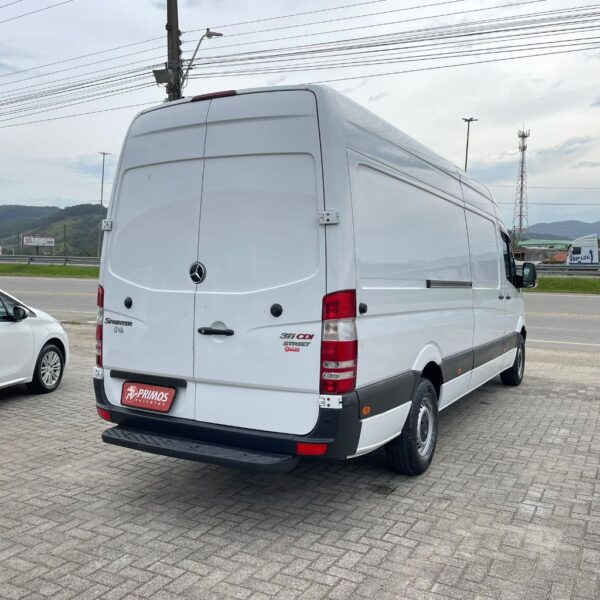 Sprinter 311 Furgao Longo Teto alto Dies - Imagem 6