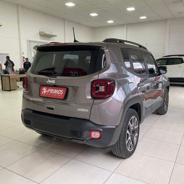 Renegade Longitude 1.8 4x2 Flex 16V Aut. - Imagem 5
