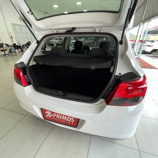 ONIX HATCH LT 1.4 8V FlexPower 5p Mec. - Imagem 7